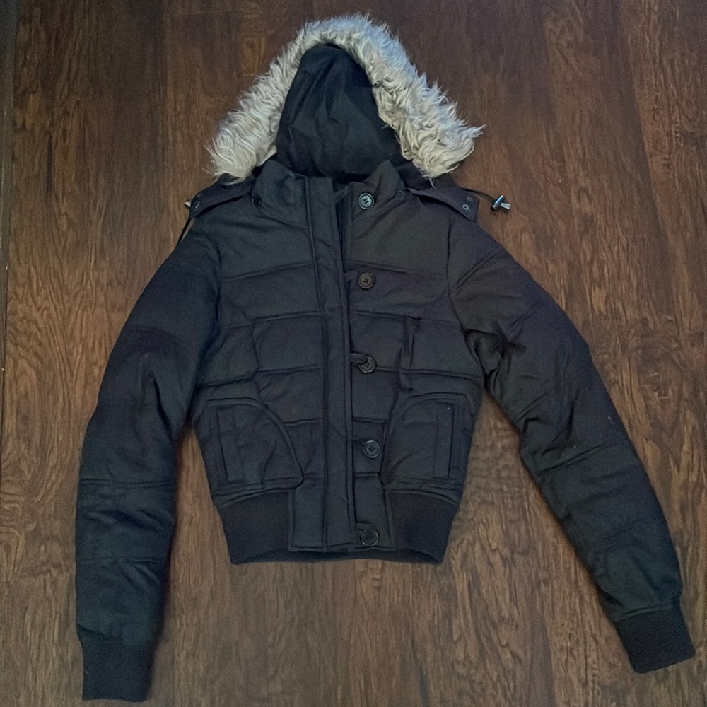 Polar edge black puffer jacket. Size medium